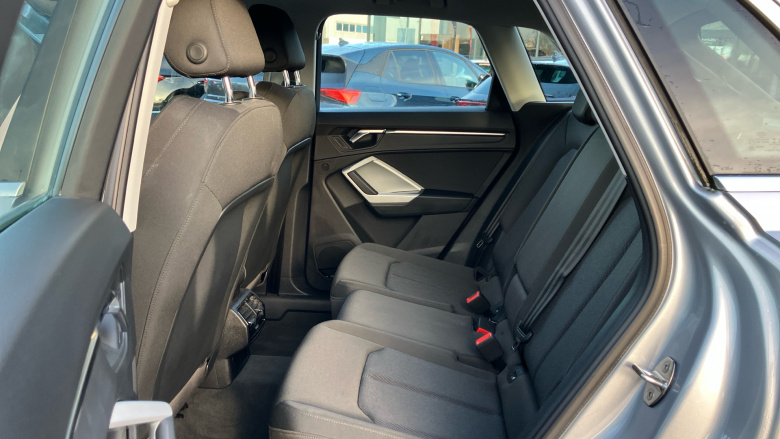 Audi Q3 35 TFSI Sport 5dr S Tronic Petrol Estate